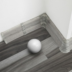 2m Fussleiste 62mm EICHE CALISTO Fußleiste Leiste Sockelleiste Laminatleiste Bodenleiste PVC + Montagematerial GRATIS