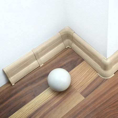 2m Fussleiste 62mm EICHE SIBIRIEN Fußleiste Leiste Sockelleiste Laminatleiste Bodenleiste PVC + Montagematerial GRATIS