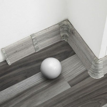 2m Fussleiste 62mm EICHE CALISTO Fußleiste Leiste Sockelleiste Laminatleiste Bodenleiste PVC + Montagematerial GRATIS