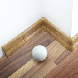2m Fussleiste 62mm EICHE ANDEN Fußleiste Leiste Sockelleiste Laminatleiste Bodenleiste PVC + Montagematerial GRATIS