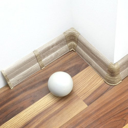 2m Fussleiste 62mm EICHE WEISS Fußleiste Leiste Sockelleiste Laminatleiste Bodenleiste PVC + Montagematerial GRATIS